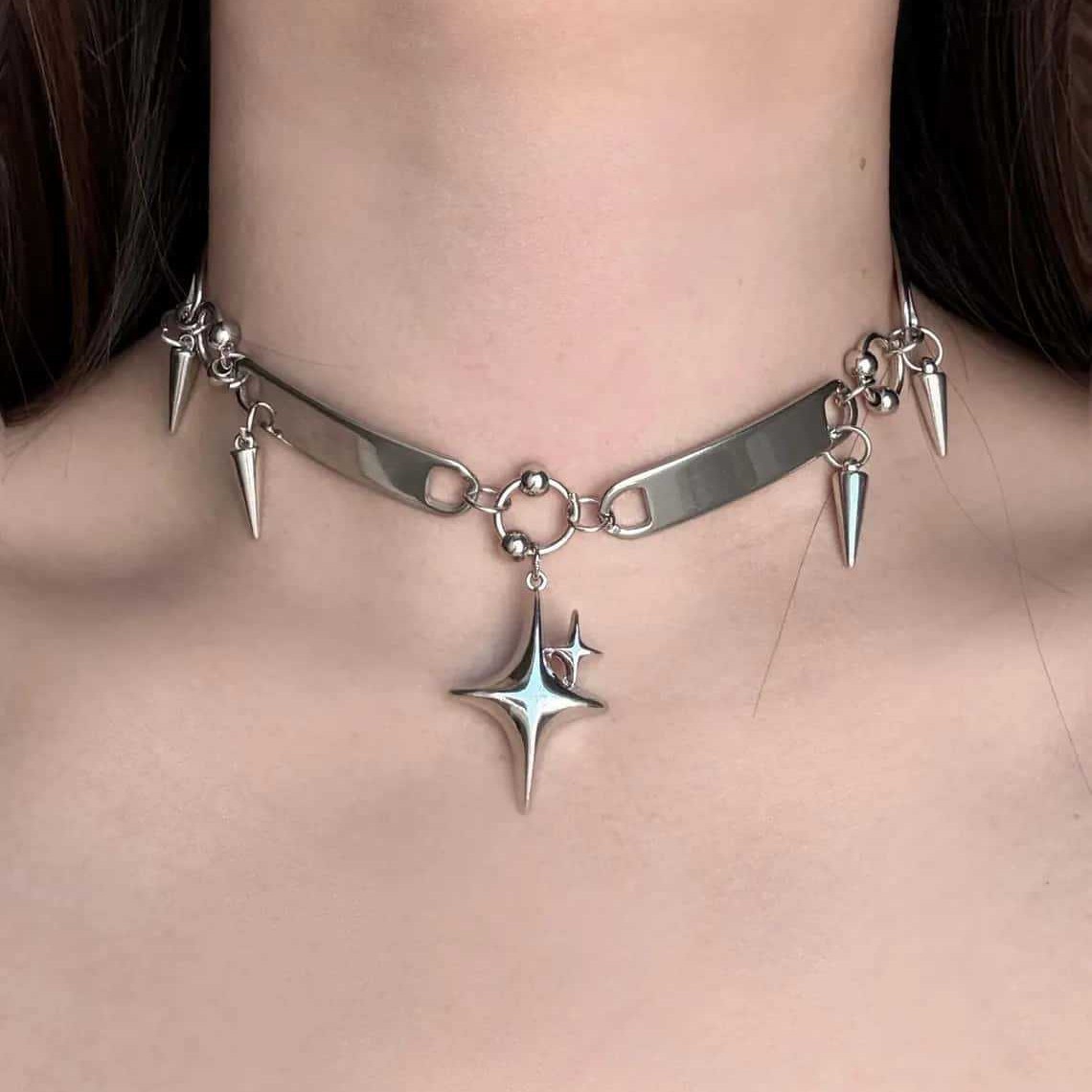 Jewelry Making Necklaces - قلادة نسائية بتصميم نجمة بانك مرصعة،