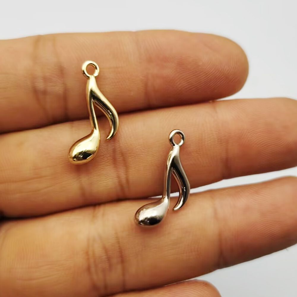 Jewelry Making Notes - 10 قطع من الحلي على شكل