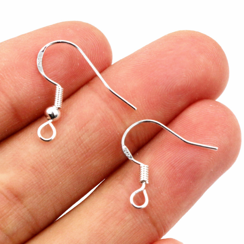 50 خطافات و 16 شماعة مطلية بال - مراجعة Jewelry Making Metal وسعره