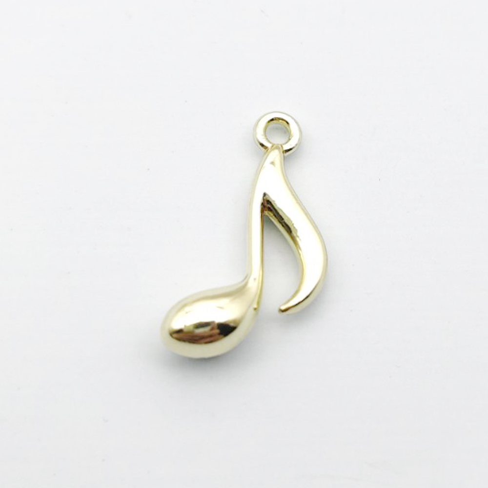 10 قطع من الحلي على شكل نوتة م - مراجعة Jewelry Making Notes وسعره